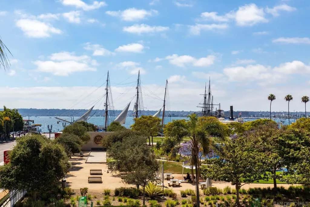 1431 Pacific Highway 411, San Diego, CA — listing photo 1