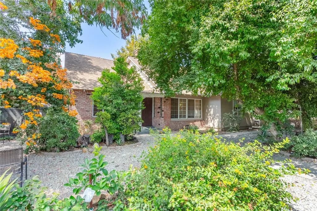 5825 Fulton Avenue, Valley Glen, CA — listing photo 1