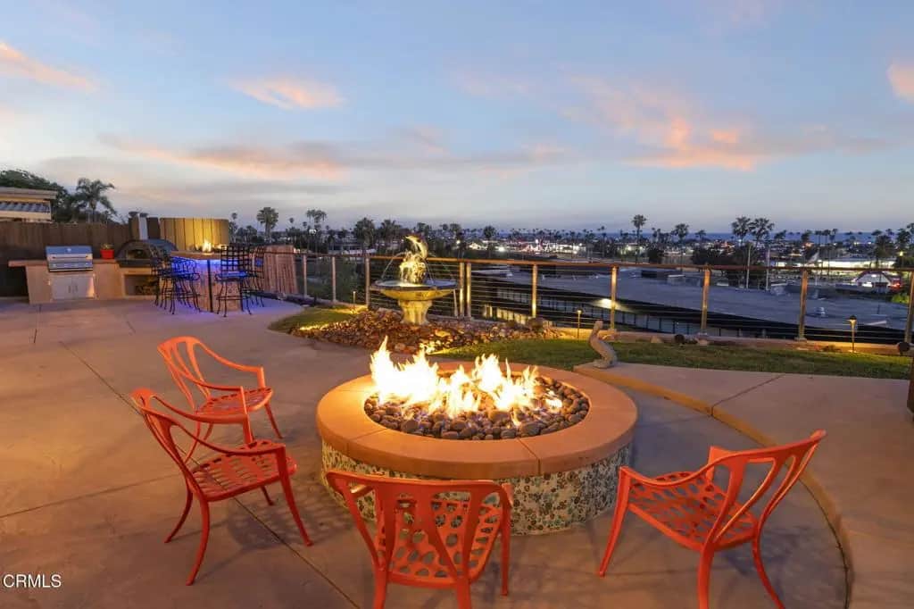 2180 Vista Del Mar Drive, Ventura, CA — listing photo 1