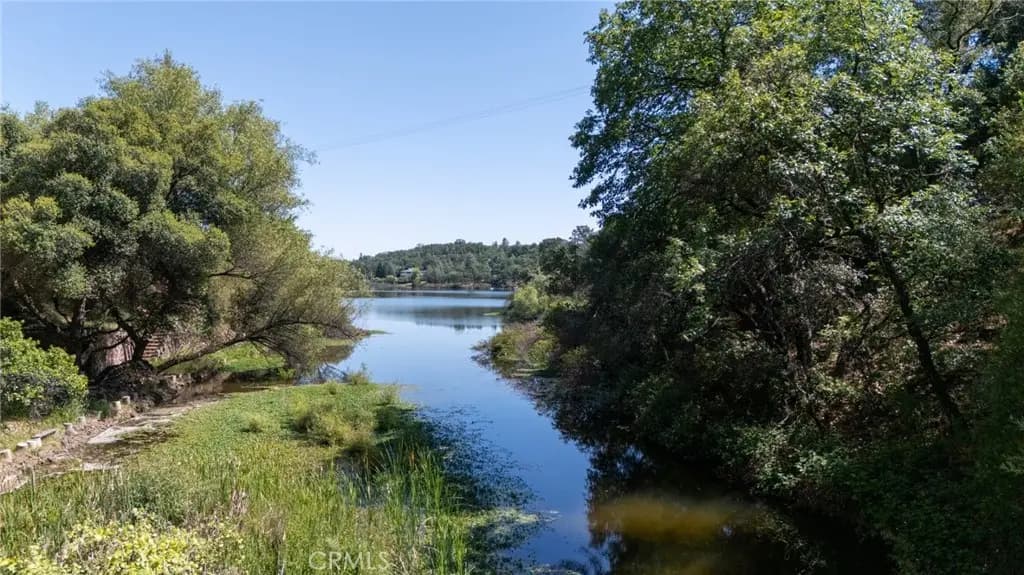 16985 Knollview, Hidden Valley Lake, CA — listing photo 1