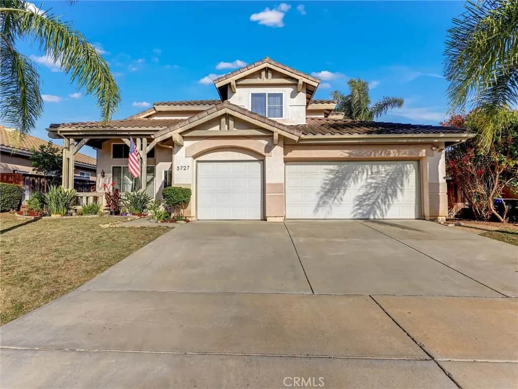 5727 Dartmoor, Oceanside, CA — listing photo 1