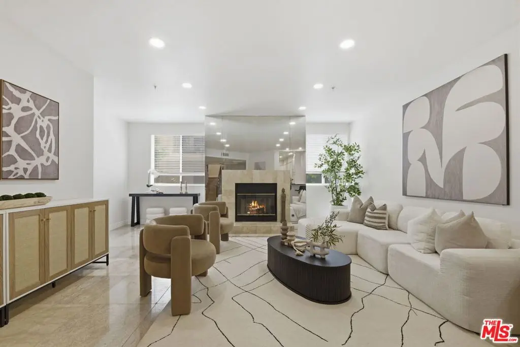 120 S Crescent Drive 104, Beverly Hills, CA — listing photo 1