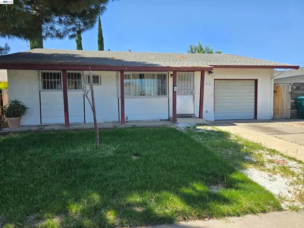 6933 Kermit Ln, Stockton, CA — listing photo 1