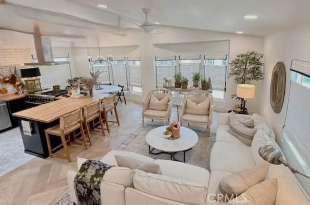 250 Mayflower, Newport Beach, CA — listing photo 1