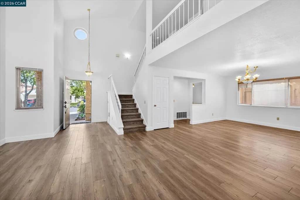 1026 Burnham Dr, Pittsburg, CA — listing photo 1