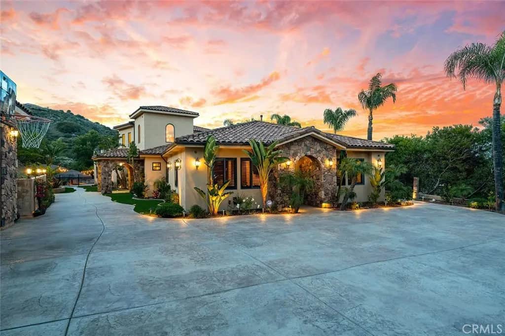 21128 Via Los Laureles, Murrieta, CA — listing photo 1