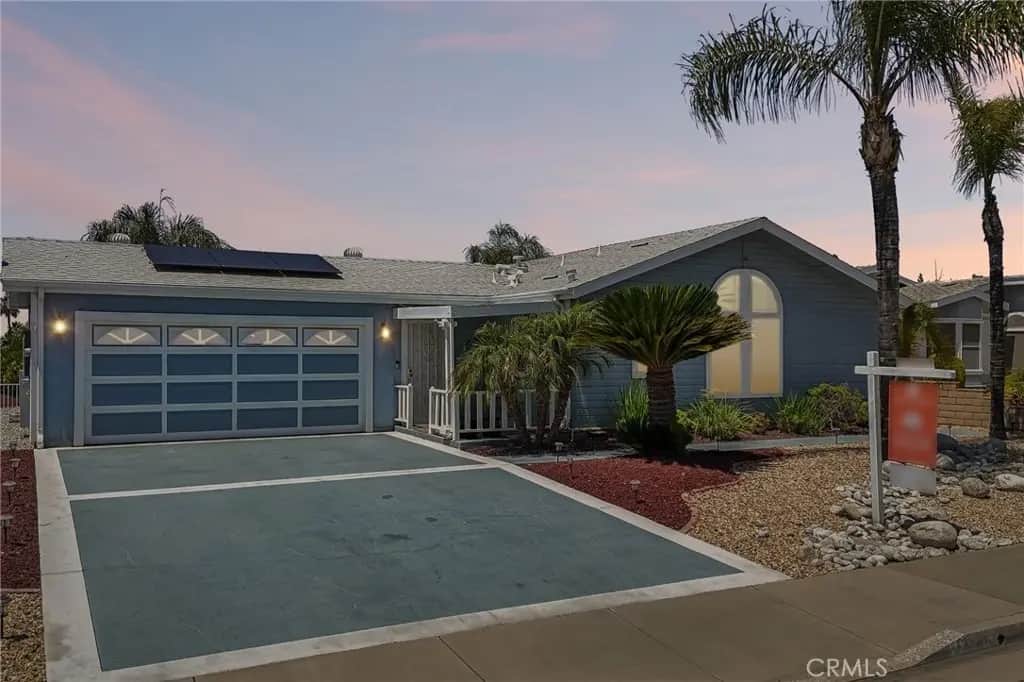 1601 Ailanthus, Hemet, CA — listing photo 1