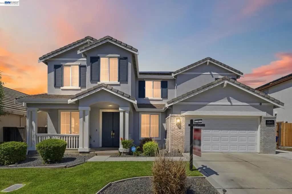 6845 New Melones Cir, Discovery Bay, CA — listing photo 1