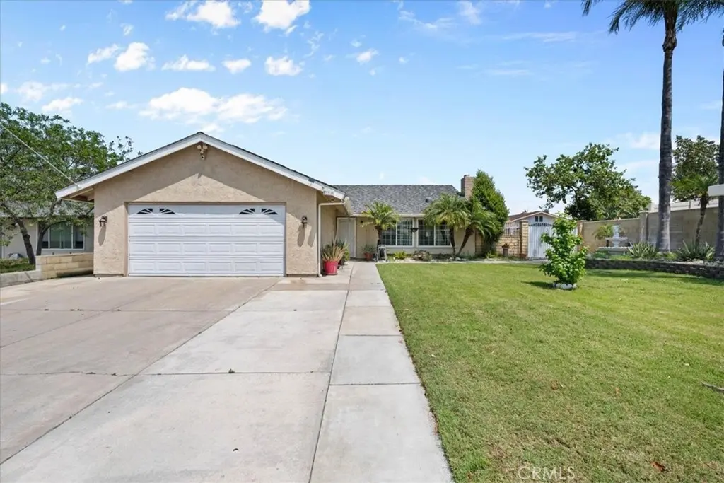 395 S Tamarisk Ave, Rialto, CA — listing photo 1