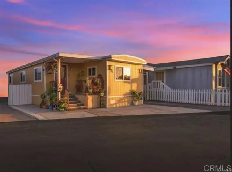 6460 Convoy #271 Court, San Diego, CA — listing photo 1