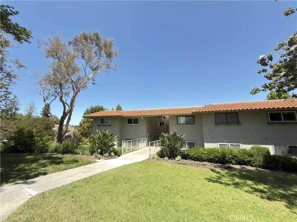890 Ronda Sevilla Unit B, Laguna Woods, CA — listing photo 1