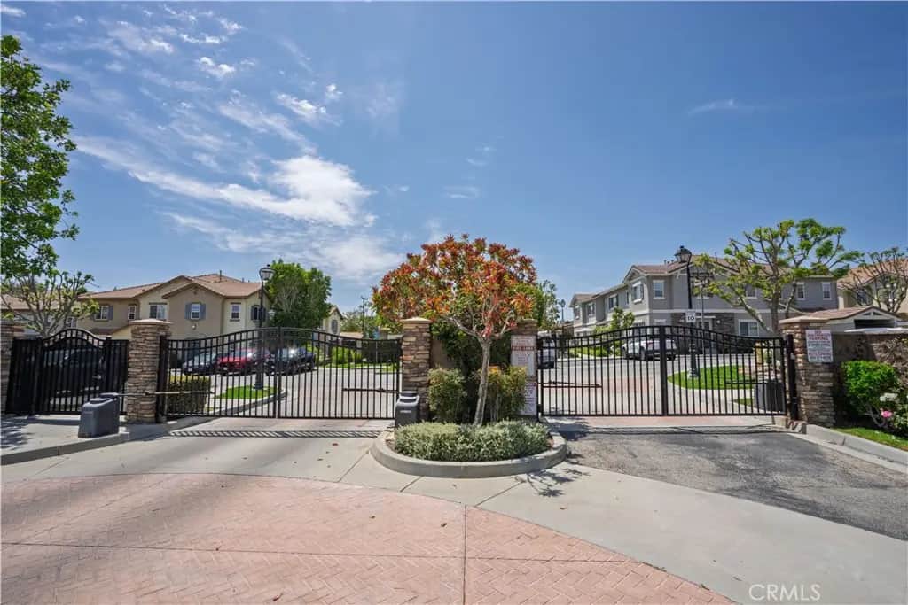 2650 Vanilla Lane, Simi Valley, CA — listing photo 1