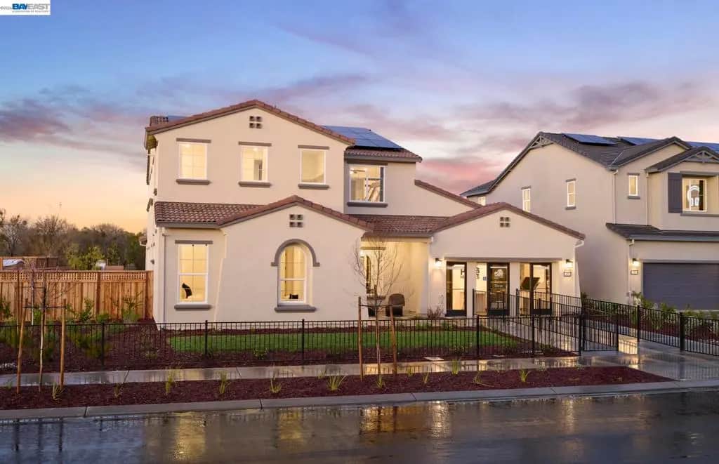 1529 Riverfront Drive, Lathrop, CA — listing photo 1