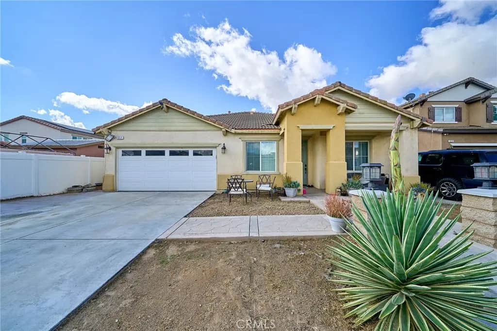 651 Victorian Hill Drive, Perris, CA — listing photo 1