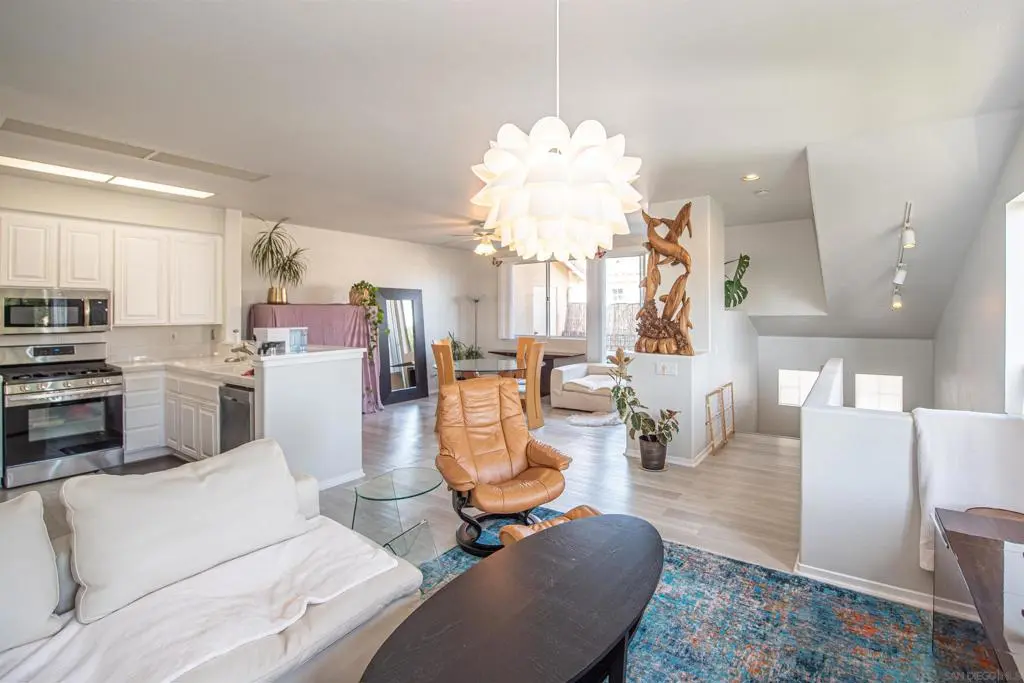 4175 Via Candidiz 21, San Diego, CA — listing photo 1