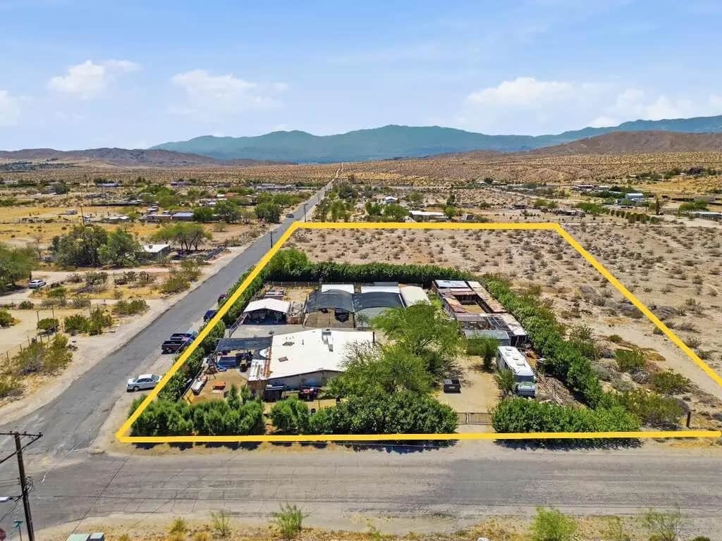 19055 Vee Bee Road, Desert Hot Springs, CA — listing photo 1