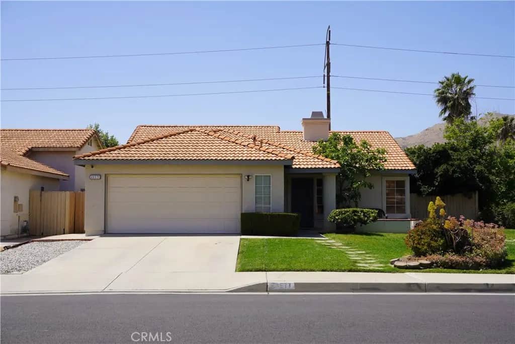 23571 Tarara, Moreno Valley, CA — listing photo 1