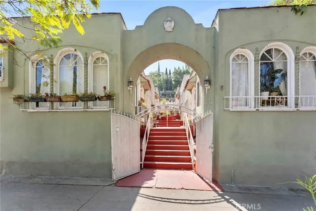 1536 Silver Lake, Los Angeles, CA — listing photo 1