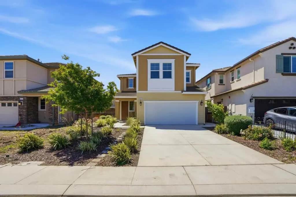 221 Caputo Circle, Oakley, CA — listing photo 1