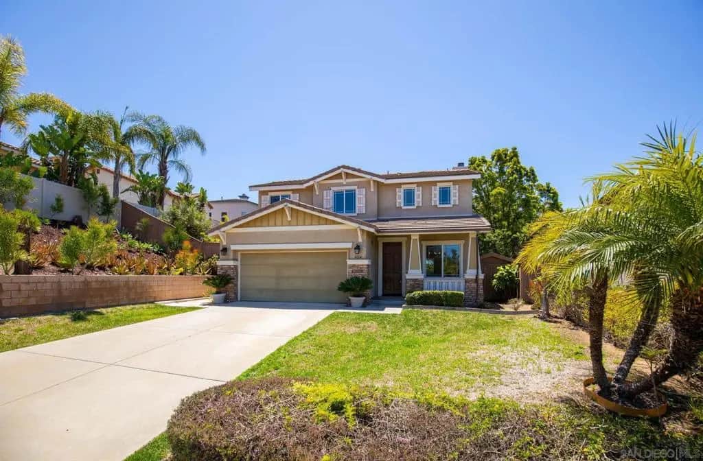 820 Plumeria St, San Marcos, CA — listing photo 1