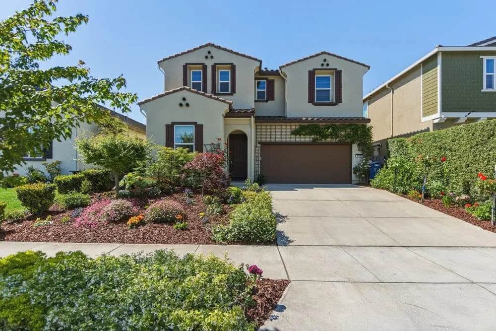 441 Cobalt Drive, Hollister, CA — listing photo 1