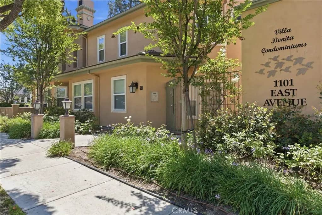 1101 East Avenue, Burbank, CA — listing photo 1