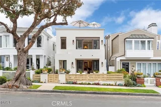 218 Narcissus Avenue, Newport Beach, CA — listing photo 1