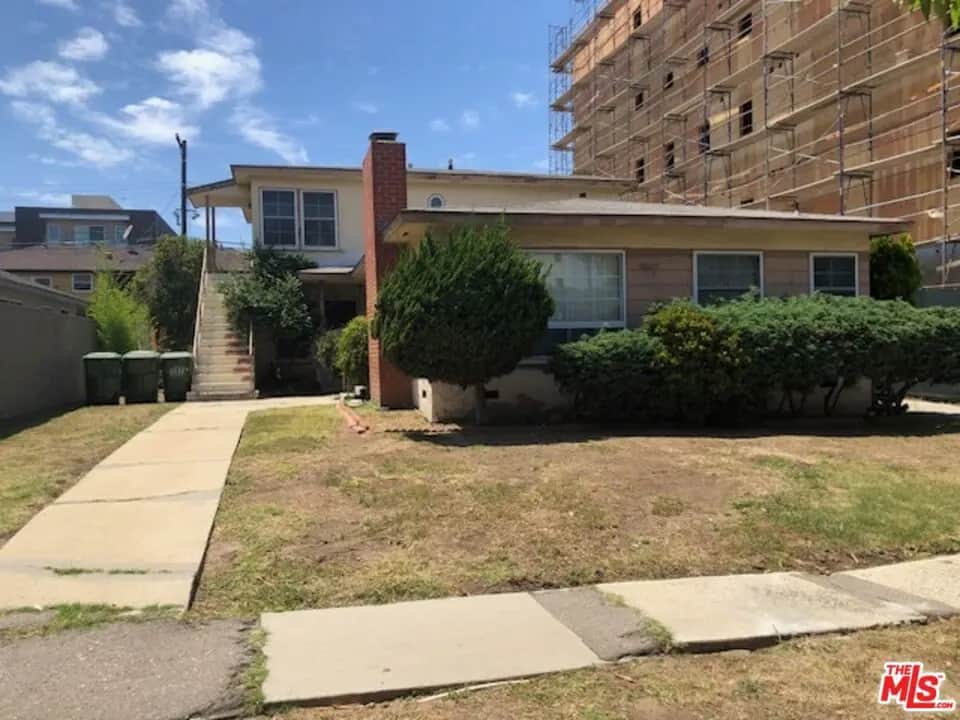 8837 Ramsgate Avenue, Los Angeles, CA — listing photo 1