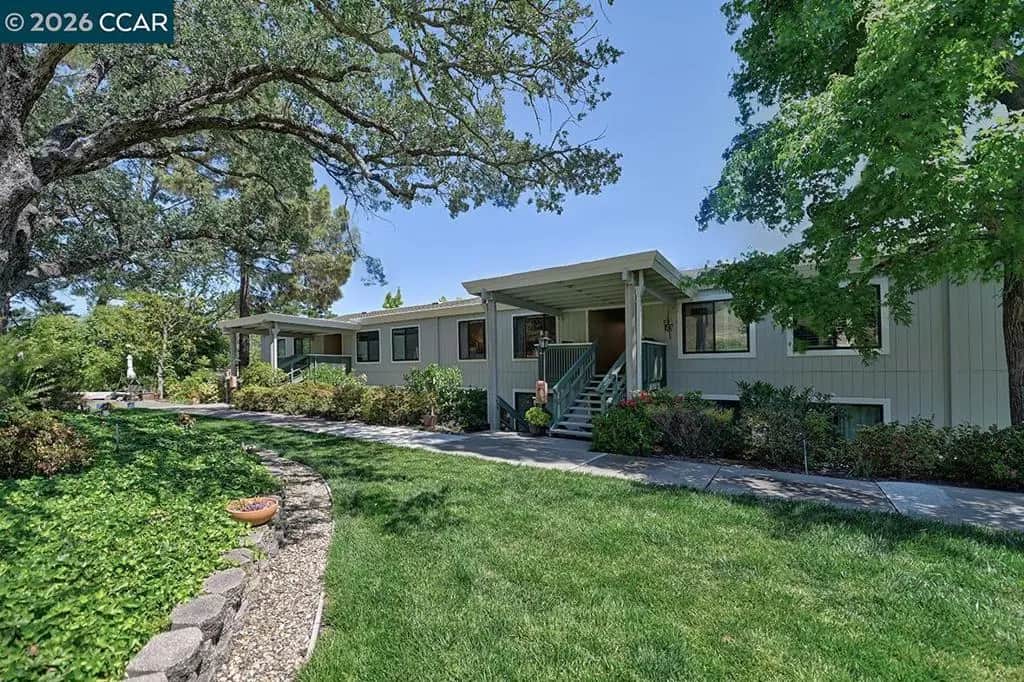 1332 Singingwood Ct 5, Walnut Creek, CA — listing photo 1