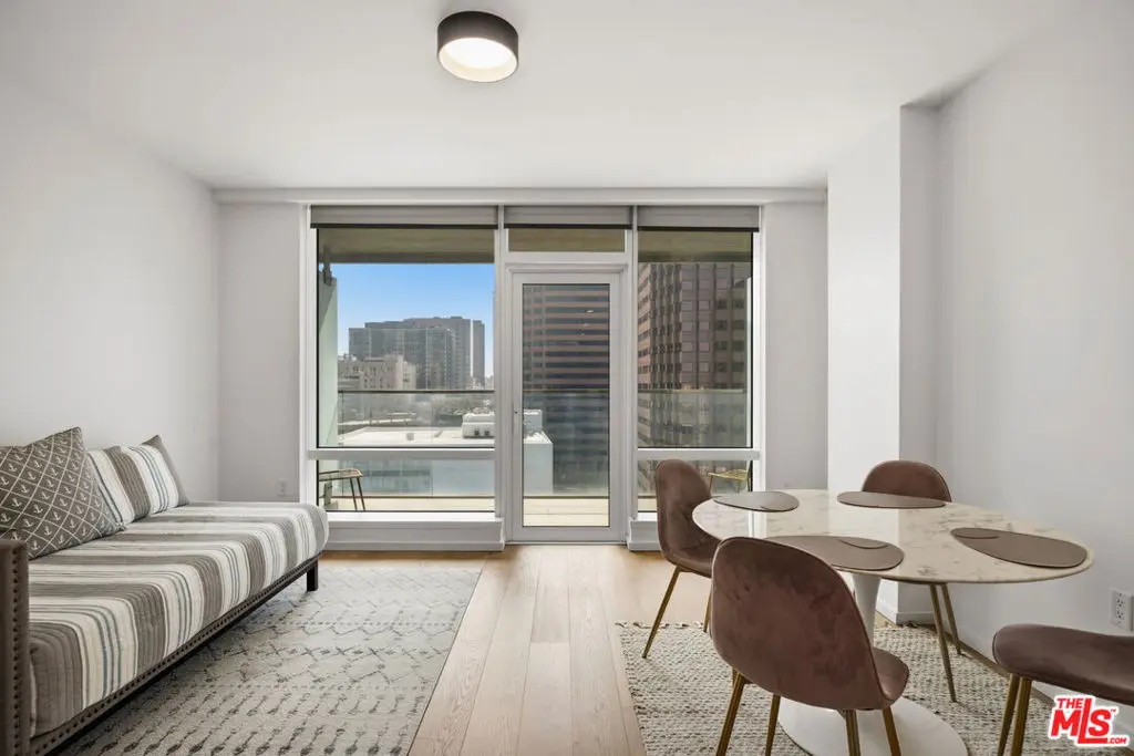 877 Francisco Street 1119, Los Angeles, CA — listing photo 1