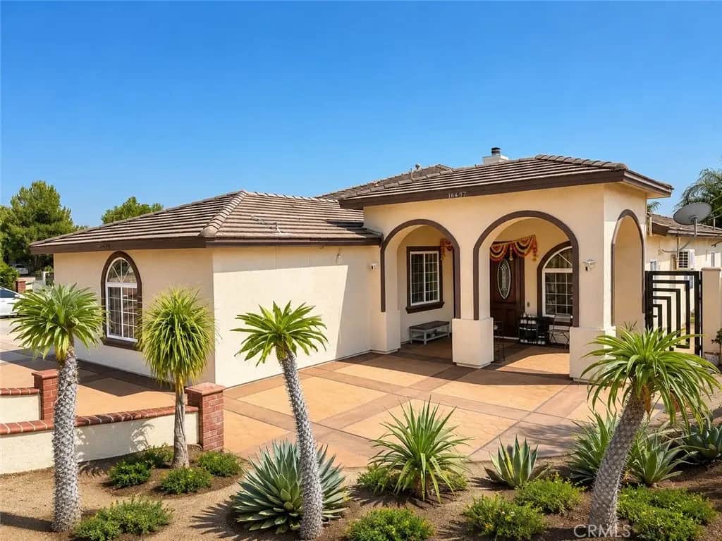 18437 Newman Avenue, Riverside, CA — listing photo 1