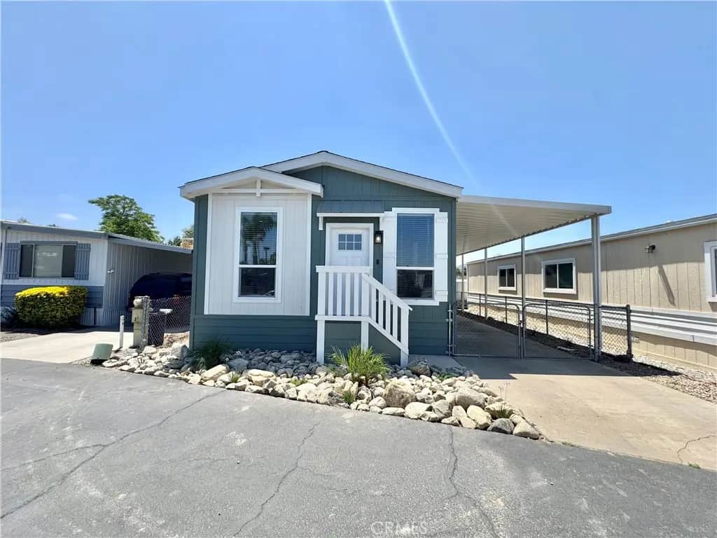 21601 Canyon 21, Wildomar, CA — listing photo 1