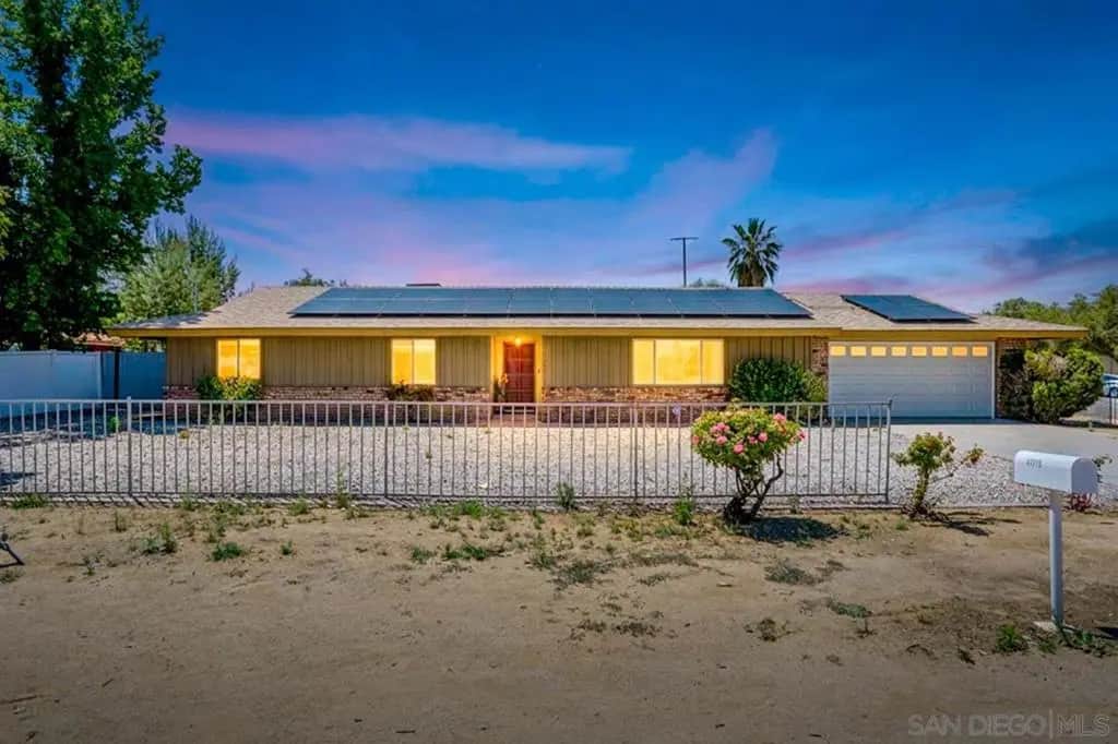 41715 Stetson, Hemet, CA — listing photo 1