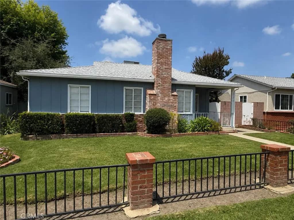 5417 Bevis Avenue, Sherman Oaks, CA — listing photo 1