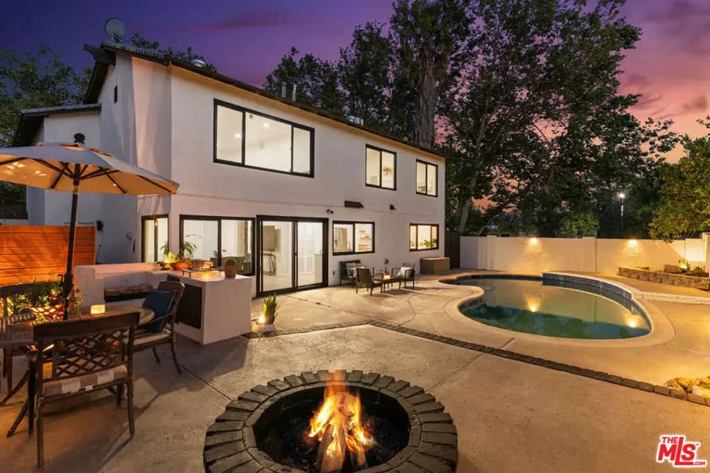 2313 Rynerson Court, Simi Valley, CA — listing photo 1