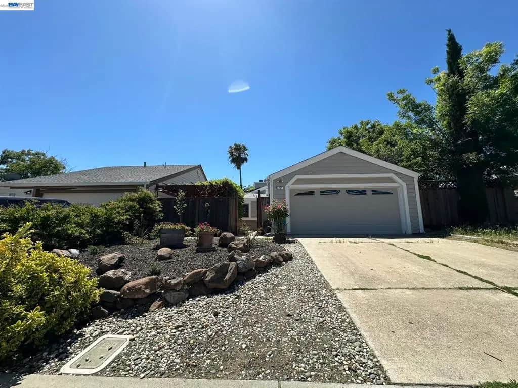 3225 ISLEWOOD CT, Antioch, CA — listing photo 1