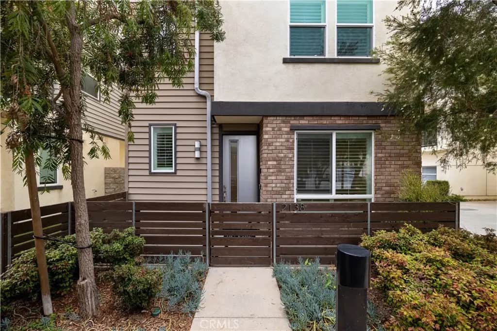 2138 Bella Court, Costa Mesa, CA — listing photo 1