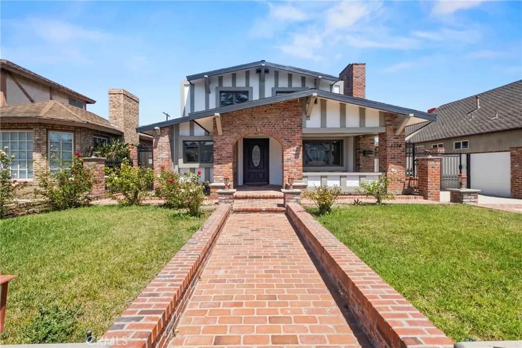 5334 S Victoria, Los Angeles, CA — listing photo 1
