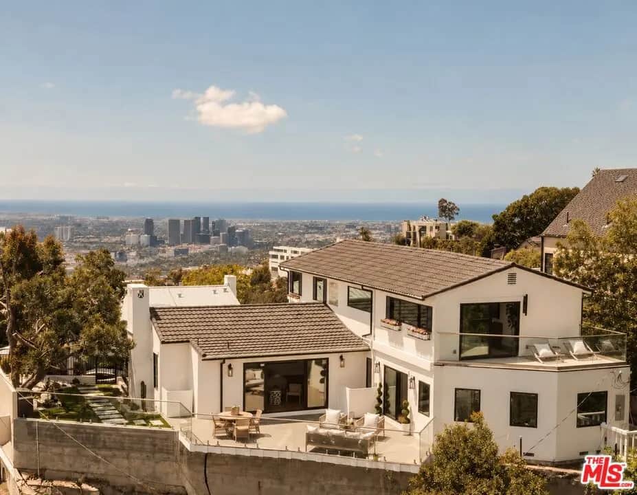 8921 Appian Way, Los Angeles, CA — listing photo 1