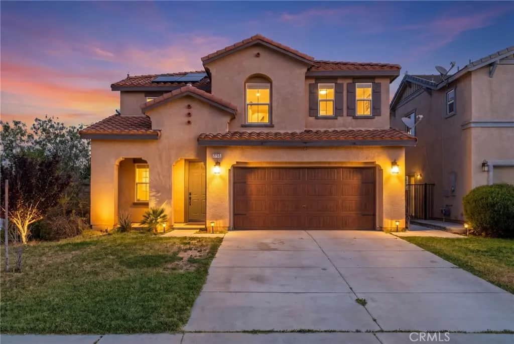 2755 Senna, Palmdale, CA — listing photo 1