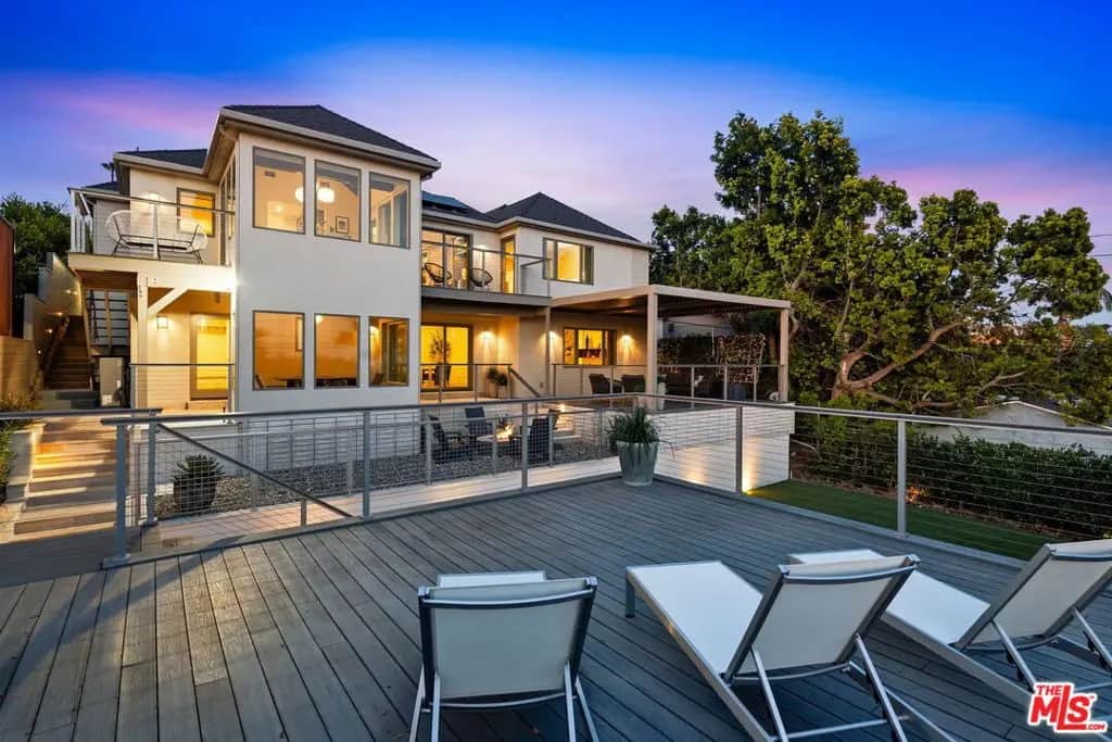 922 Berkeley Street, Santa Monica, CA — listing photo 1