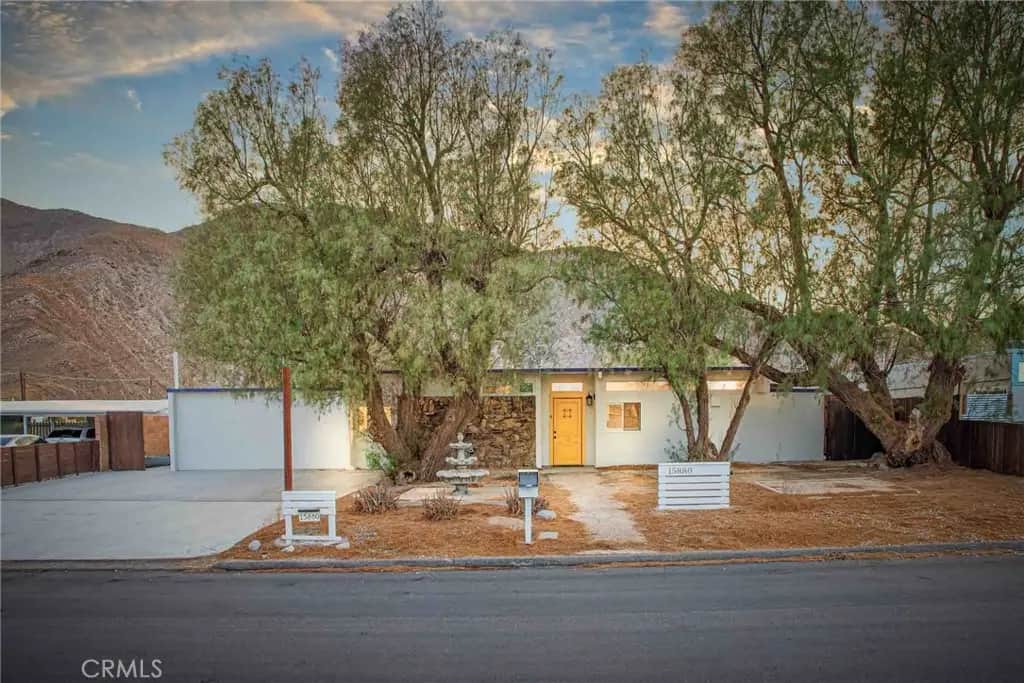 15880 La Vida Drive, Palm Springs, CA — listing photo 1