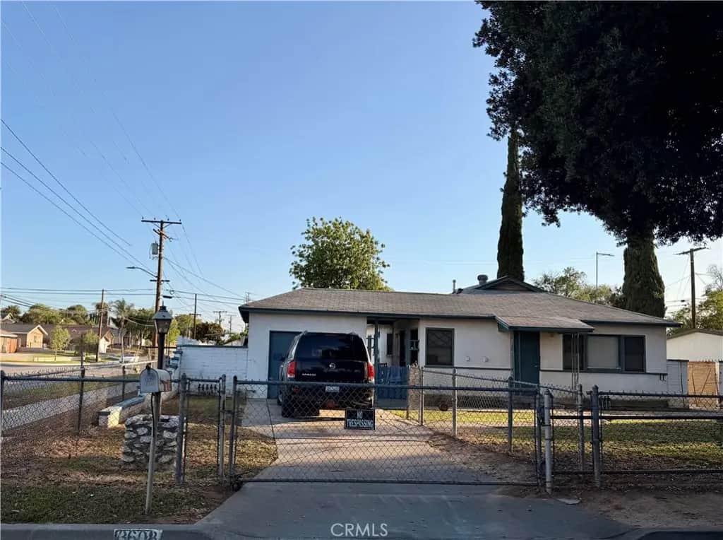 3608 Post, Riverside, CA — listing photo 1
