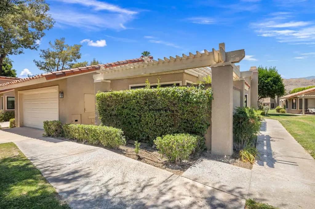 23 Tennis Club Drive, Rancho Mirage, CA — listing photo 1