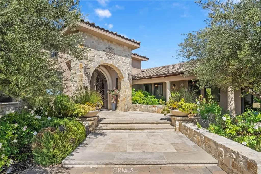 27050 Via Vanessa, Temecula, CA — listing photo 1