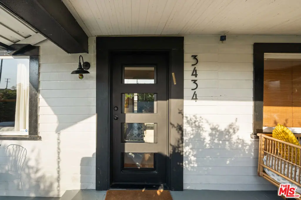 3434 7th Avenue, Los Angeles, CA — listing photo 1