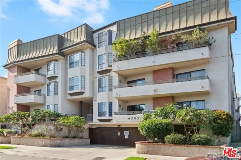 4707 Willis Avenue 110, Sherman Oaks, CA — listing photo 1