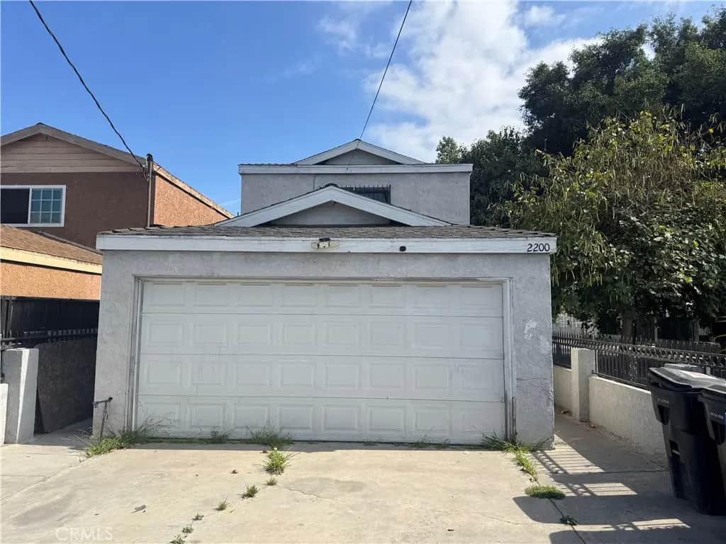 2200 E 105th, Los Angeles, CA — listing photo 1