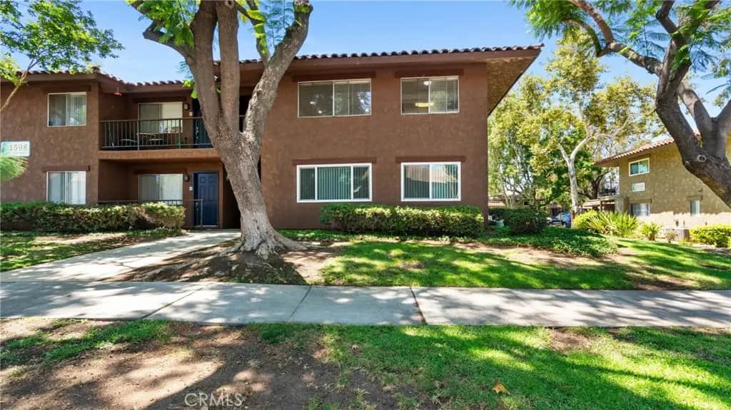 1598 Border Avenue H, Corona, CA — listing photo 1