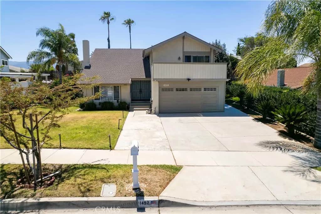 1452 GRANADA AVENUE, Corona, CA — listing photo 1